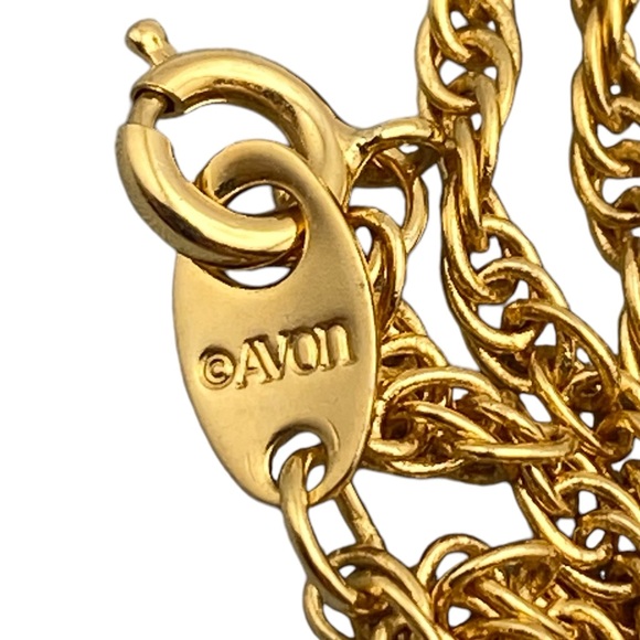 VTG AVON Open Heart Pendant with Initial “P” Dangling Center Charm Necklace - Picture 6 of 10